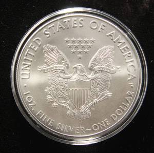 lot 17-A image: 2020 AMERICAN SILVER EAGLE 1 TROY OZ. .999 FINE SILVER IN AIRTITE