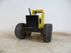 VINTAGE Metal Tonka Toy