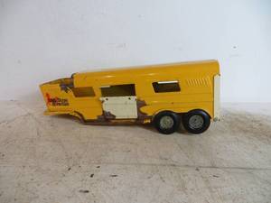 VINTAGE Vista Dome Horse Van Toy