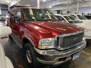 lot 7 image: 2002 Ford Excursion Limited 4x4 V10
