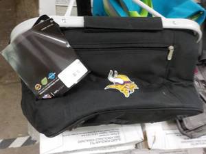 lot 66 image: Viking cooler bag and others...