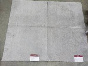 lot 77 image: Set of 2 Home Decorators Collection...