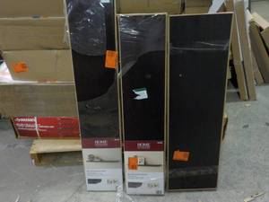lot 103 image: Set of 3 Home Decorators Collection...