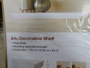lot 106 image: Set of 4 Home Decorators Collection...