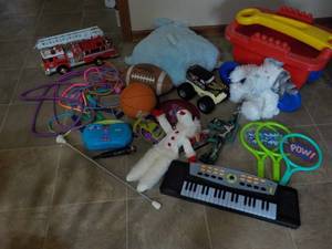 lot 127 image: Toy Lot...