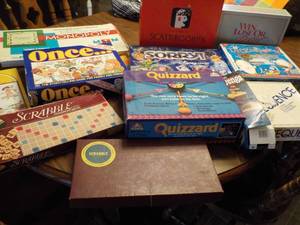 lot 149 image: Games and Book...