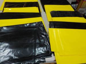 lot 150 image: 12 Vinyl Tablecloths...