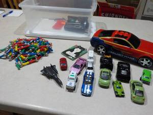 lot 155 image: Mustang, Cars-magnetic Building and...