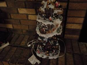lot 167 image: 20 Tall Christmas Lighted Dcor...