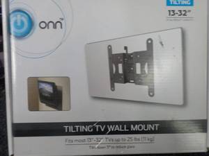 lot 226 image: Tilting TV Wall Mount...