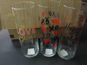 lot 243 image: 2 Case of Valentines Glass Vases- 1...