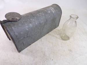 lot 49 image: Vintage Mailbox with Milk bottle
