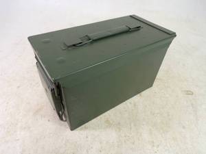 lot 52 image: Ammunition Case