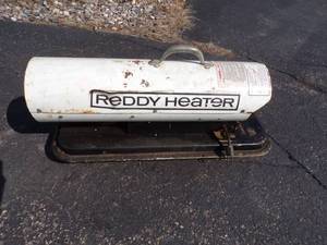 lot 62 image: 30,000 BTU Reddy Heater Keroseen