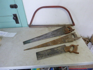 lot 9 image: 4 Hand Saws