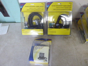 lot 32 image: Wiring Harnesses