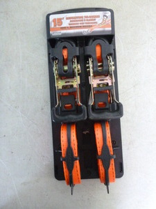 lot 43 image: Erickson Ratcheting Tie-Downs