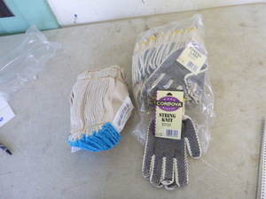 lot 116 image: Work Gloves
