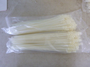 lot 120 image: 2 Packs of Zip Ties