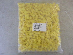 lot 126 image: Bag of Yellow Wing Wire Connectors