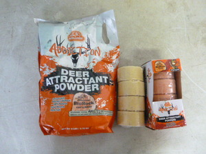 lot 140 image: BioLogic Deer Attractants