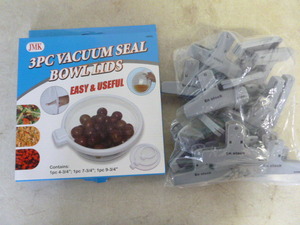 lot 173 image: Vacuum Seal Bowl Lids and Bag Clips