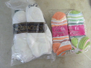 lot 183 image: 2 Dozen Pairs of Womens Booty Socks