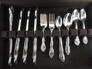 lot 206 image: Set of Stainless Silverware
