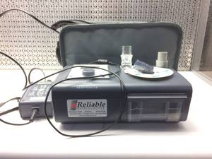 lot 21 image: Respironics PR System One REMstar Auto CPAP & Heated Humidifier Plus Smart Card - Working Condition