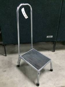 lot 24 image: Stainless Steel Step Stool with Hand Rail