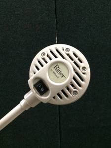 lot 36 image: MSRP $350 MidmarkRitter Stationary Gooseneck Minor SurgerySurgical Light MEDICAL PROCEDURE LIGHT - Excellent