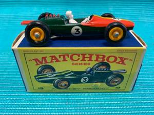 lot 11 image: Vintage Lesney Matchbox w Box #19 Lotus Racing Car