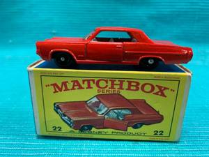 lot 14 image: Vintage Lesney Matchbox w Box #22 Pontiac GP Coupe