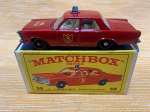 lot 38 image: Vintage Lesney Matchbox w Box #59 Fire Chief Car