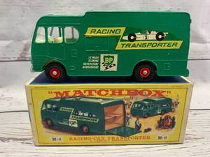 lot 80 image: Vintage Lesney Matchbox M6 Racing Car Transporter