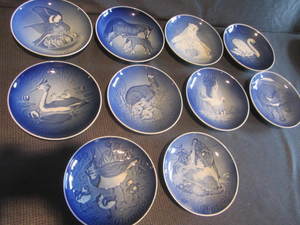 lot 394 image: B&G Mothers Day Plates