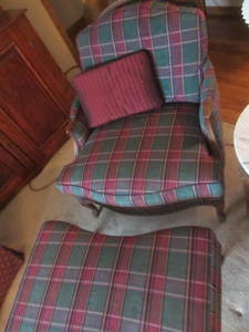 lot 355 image: Plaid Chair & Ottoman