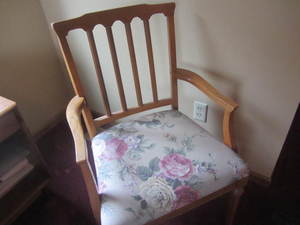 lot 362 image: Occasional Chair