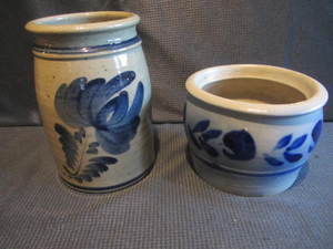 lot 407 image: Stoneware