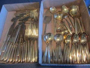lot 372 image: Gold Flatware