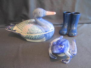 lot 437 image: Figures