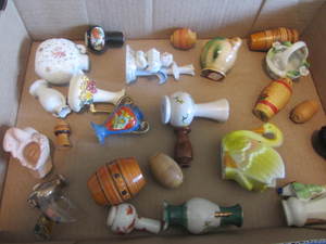 lot 440 image: Mini Vases