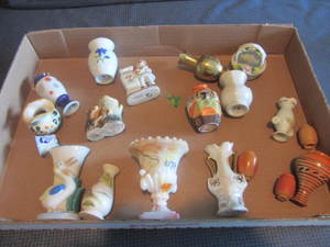 lot 442 image: Mini Vases