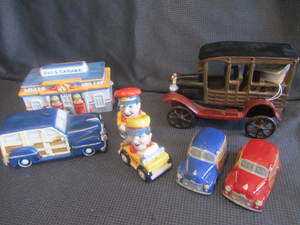 lot 443 image: Automotive Collectibles