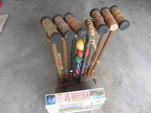 lot 501 image: Vintage Croquet, Childs Horseshoe Game