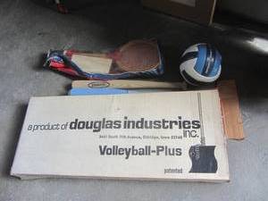 lot 505 image: Volleyball Set