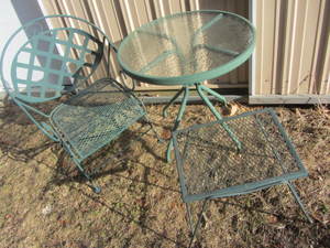 lot 500 image: Patio Set