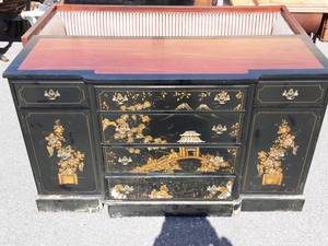 lot 17 image: Buffet Side Board Server-Painted Asian Design 60x21x35 (Matches Lot # 18)