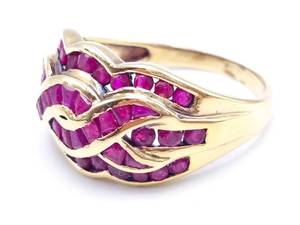 lot 17 image: Ladies Natural Ruby Cocktail Ring in 10k Yellow Gold