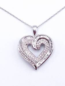 lot 25 image: Scintillating Diamond Heart Shaped Estate Necklace in 10k White Gold $4150 Retail